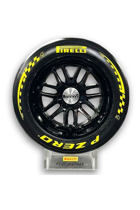 Miniatura 1:2 Neumático Pirelli F1 Medio 2026